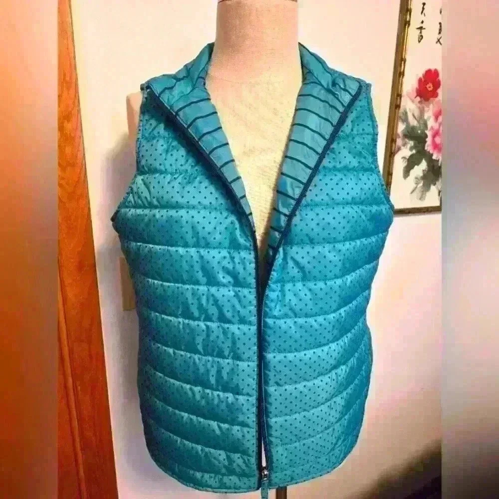 CHICO'S POLKA-DOT TURQUOISE VEST. SIZE 2.